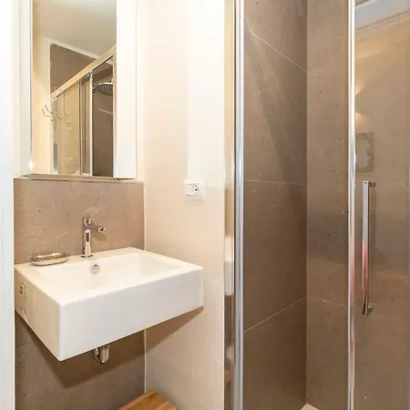 Apartment Mm Marconi Roomy & Modern Flat *