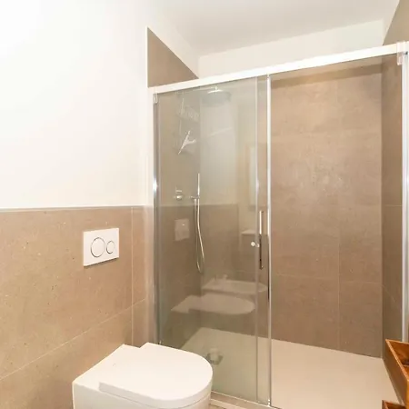 Mm Marconi Roomy & Modern Flat Turin