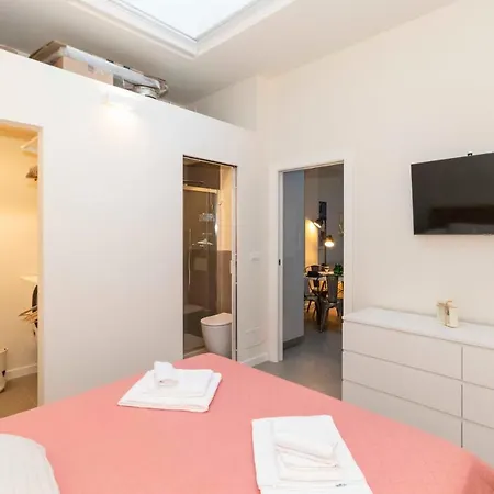 Mm Marconi Roomy & Modern Flat Apartment
